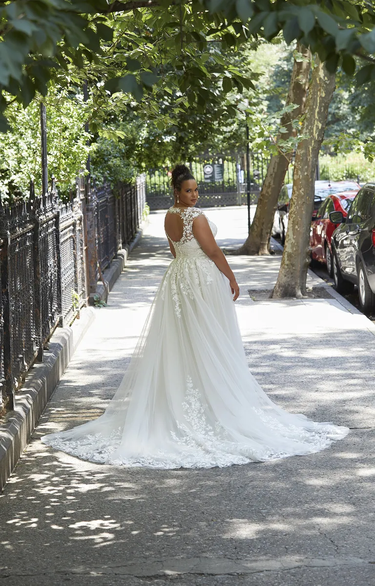 Hadley 3375 - Morilee view 2