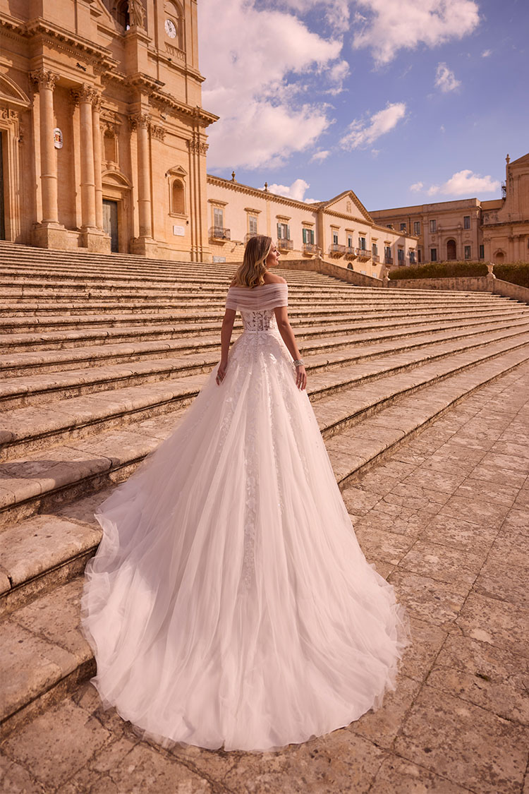 53061 - Veni Infantino view 2