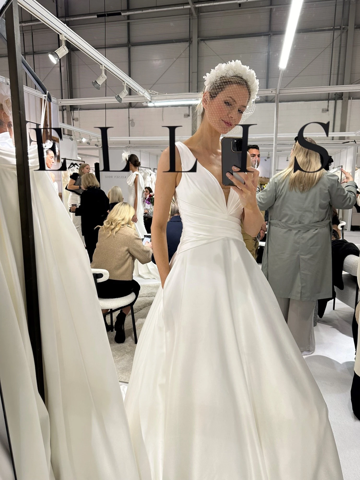 Roisin by Ellis Bridals