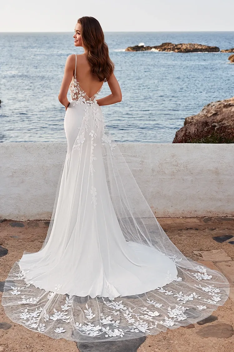 Deidra - Love by Enzoani view 2