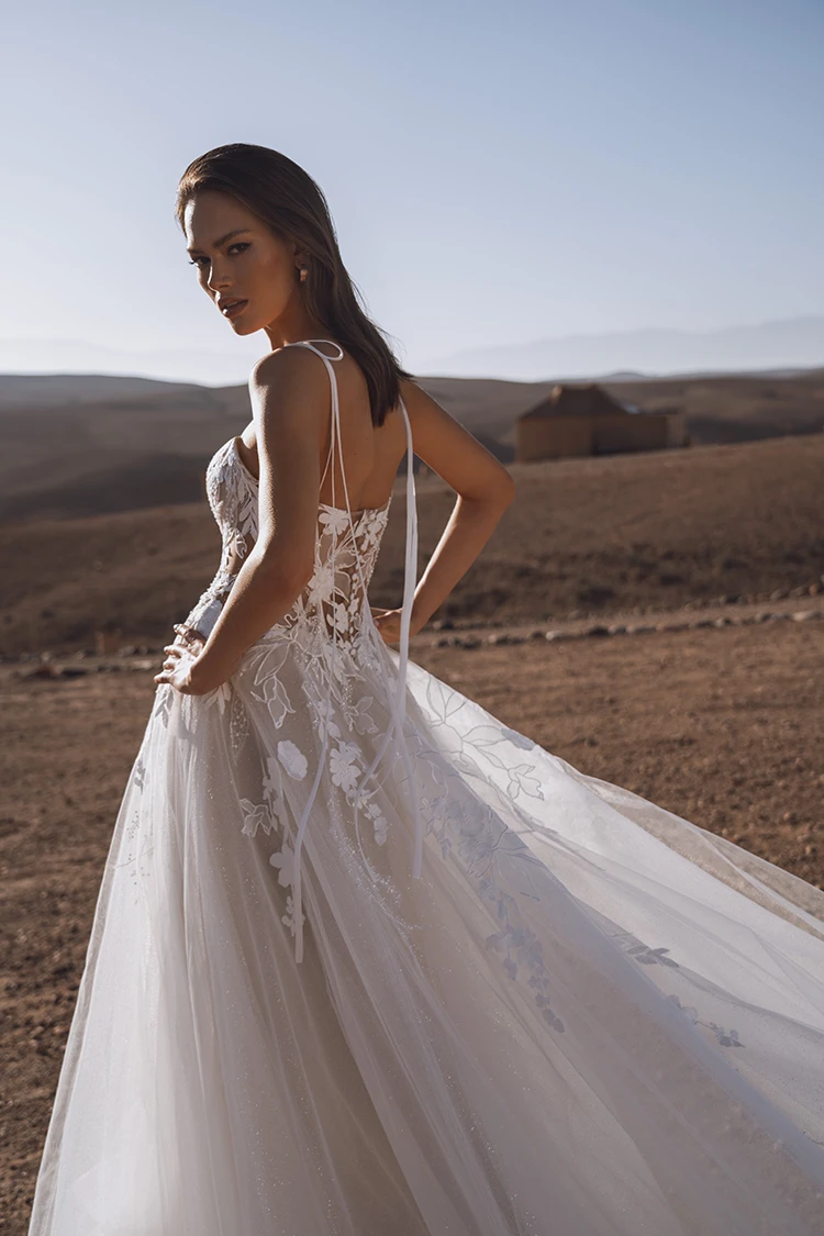 Solistice Blue by Enzoani view 2