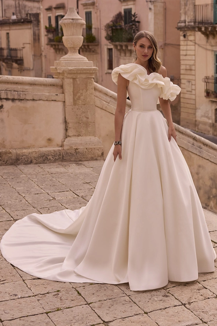 53076 - Veni Infantino by Veni Infantino