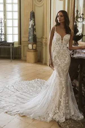 Gem - Enzoani Elysee