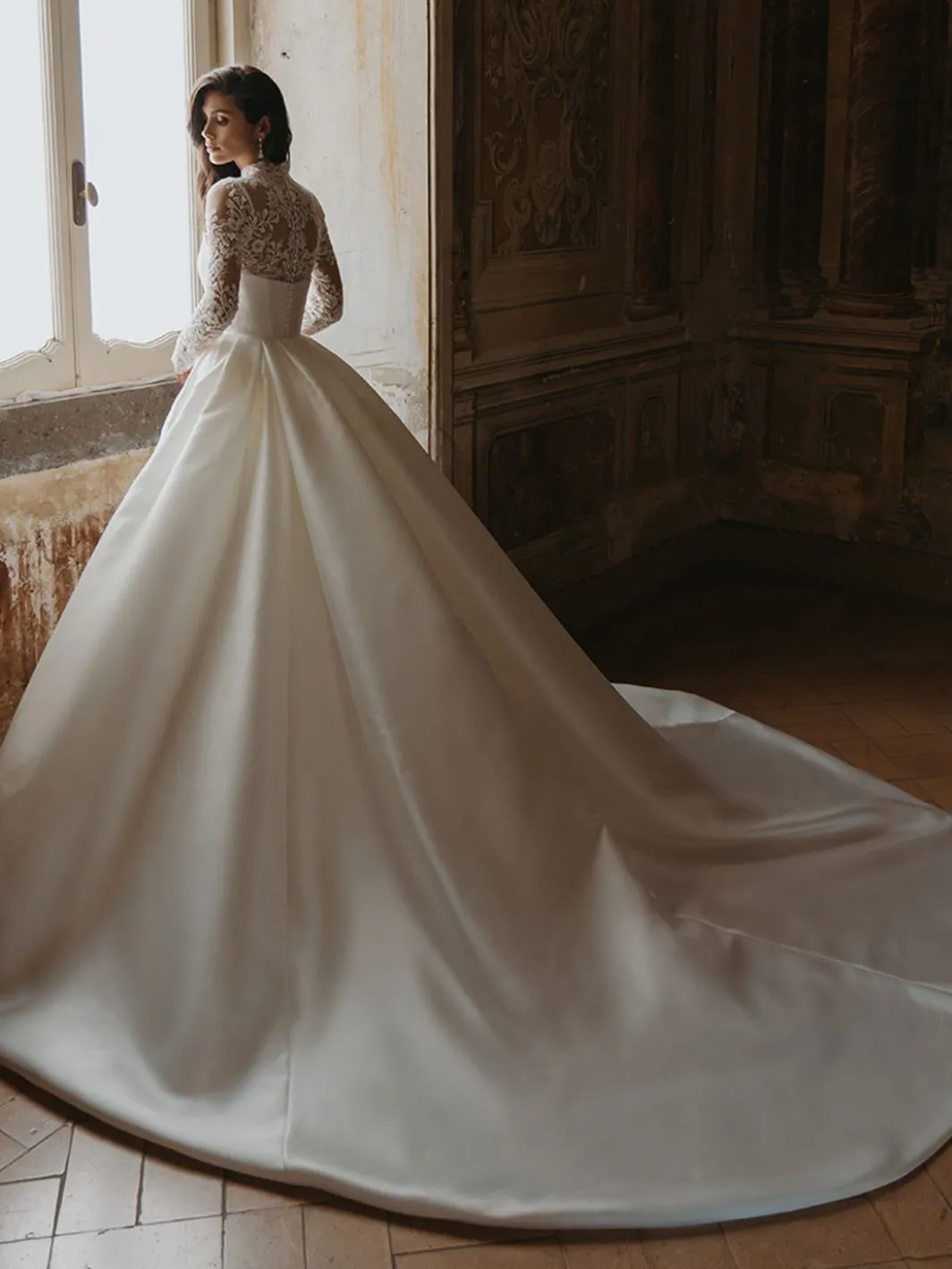 Daeneris M - PEN.LIV view 2