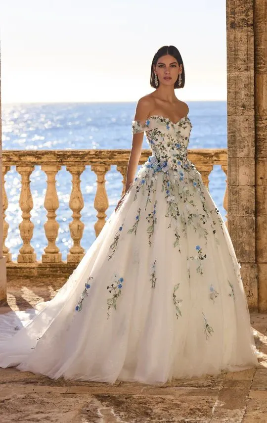 Dress Faro by Sottero and Midgeley 