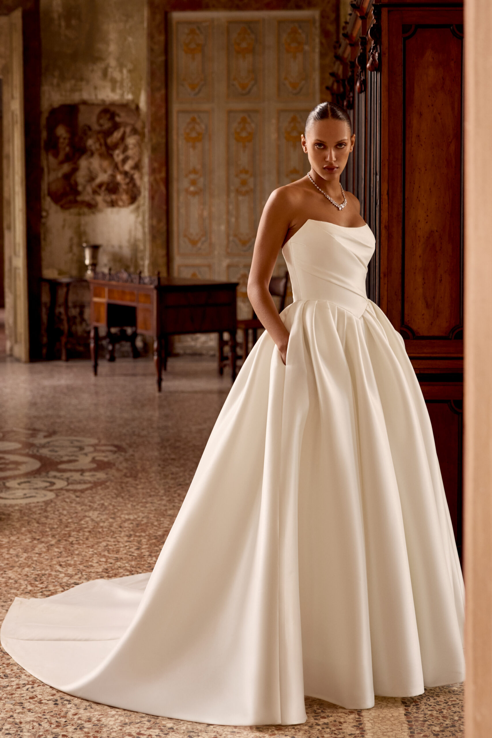 Kelsey 88436 - Justin Alexander by Justin Alexander