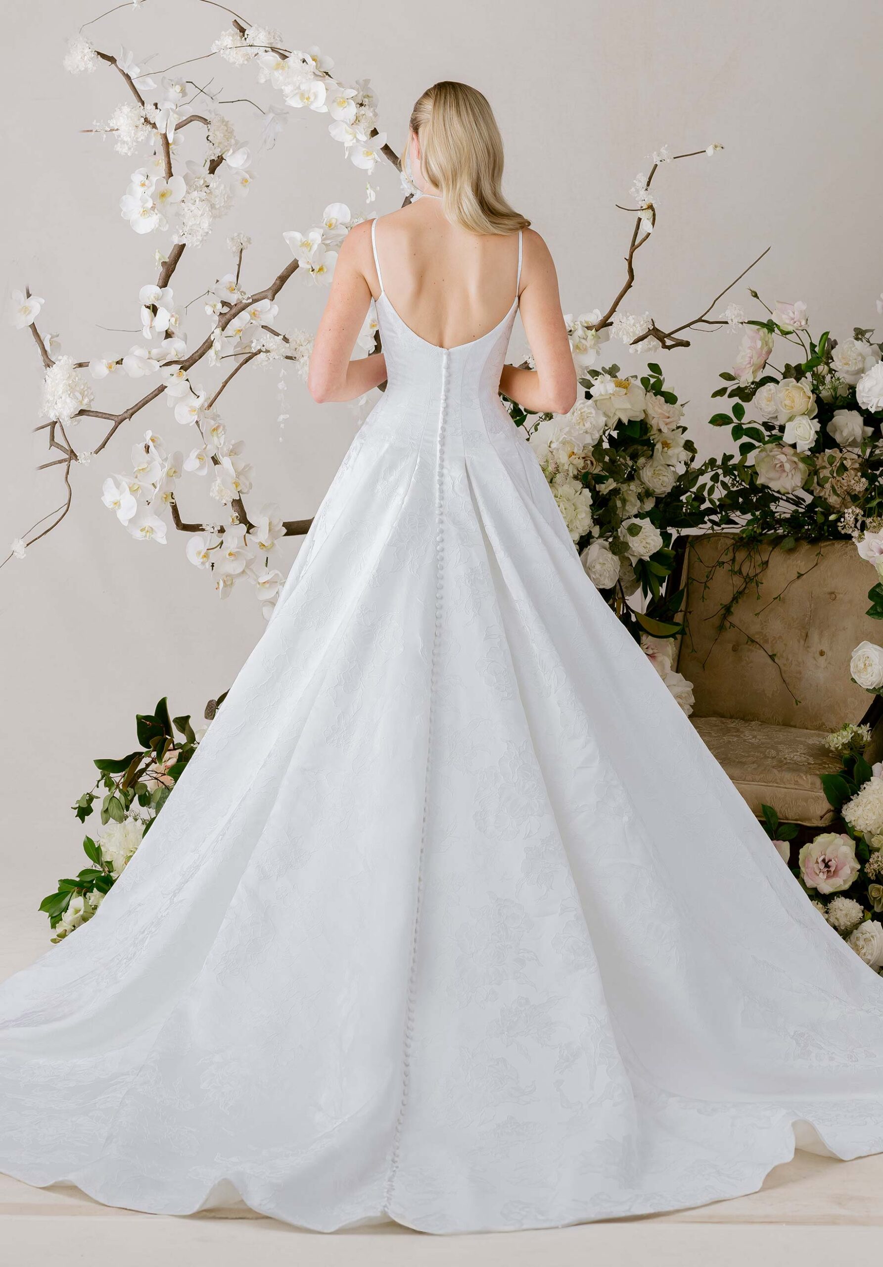 Lili 1010008 - Mori Lee view 2